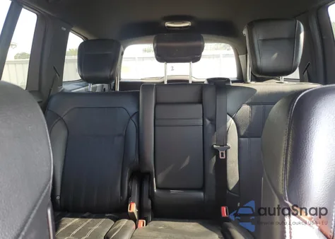 2019 Mercedes-Benz Gls 450 4Matic z USA, uszkodzony, nr VIN 4JGDF6EE3KB227337